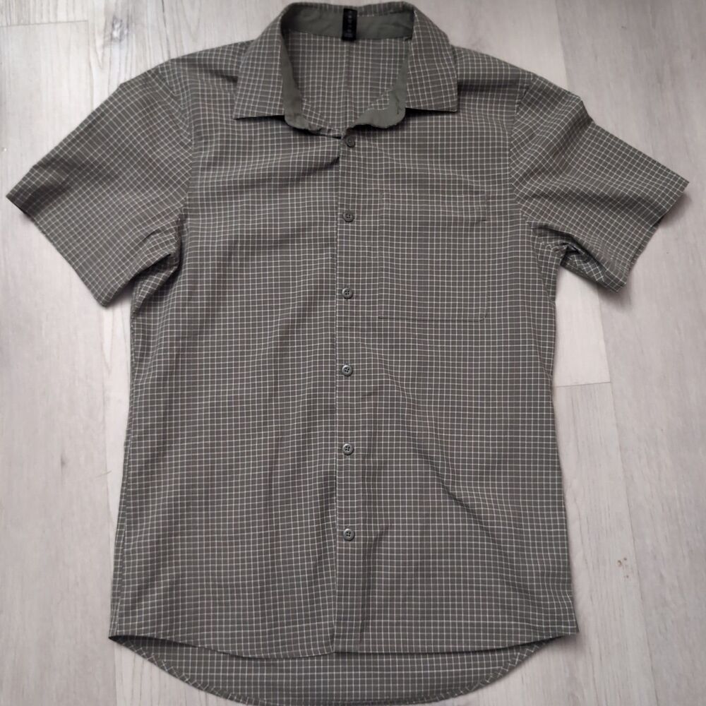 Lululemon Grid Light Shirt Mens Small Short Sleeve Button Up